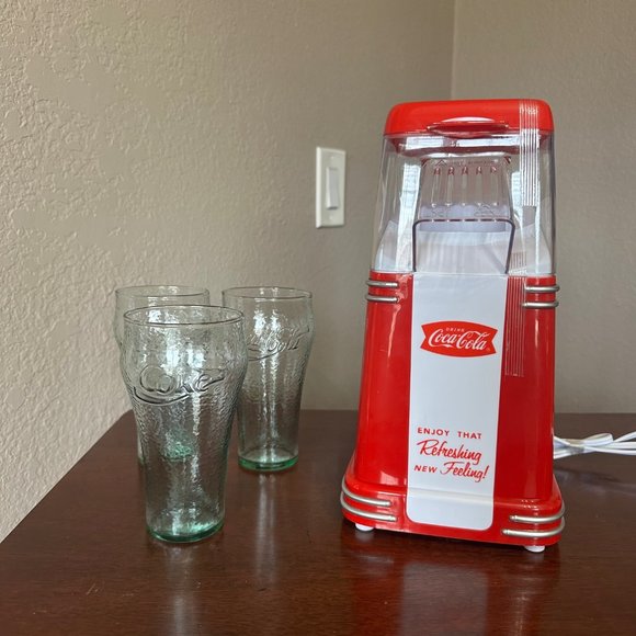 Coca - Picture 6 of 14